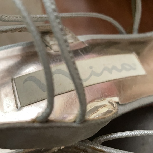 Shoes - Picture 5 of 7